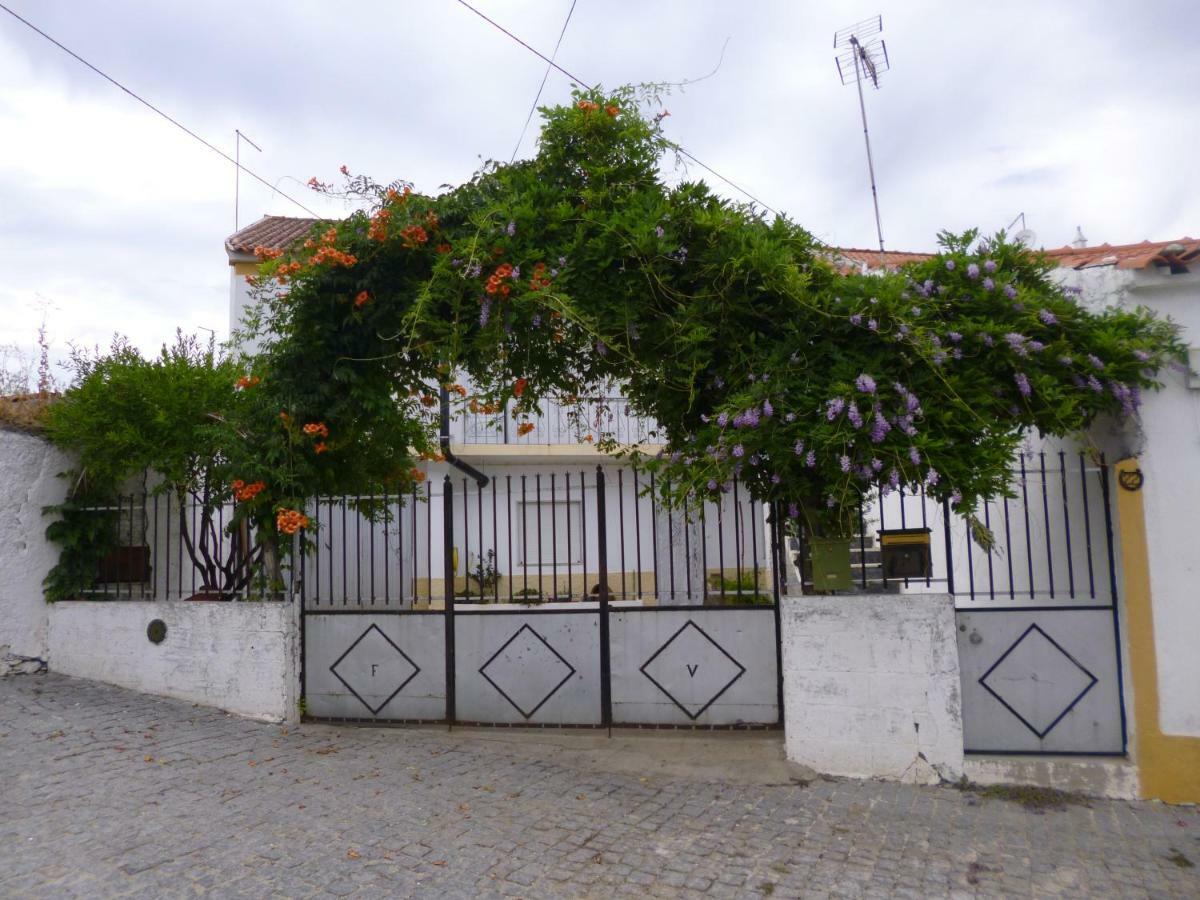 Гостьовий будинок Casa De Santana Arneiro  Екстер'єр фото